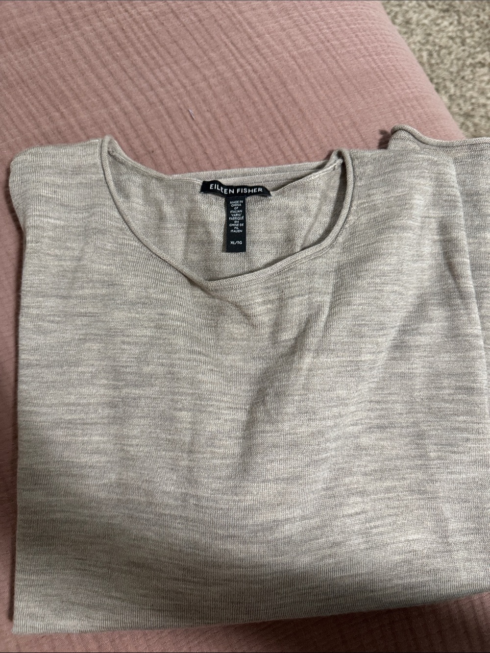 Eileen Fisher Italian extra fine merino wool light top/sweater long sleeve